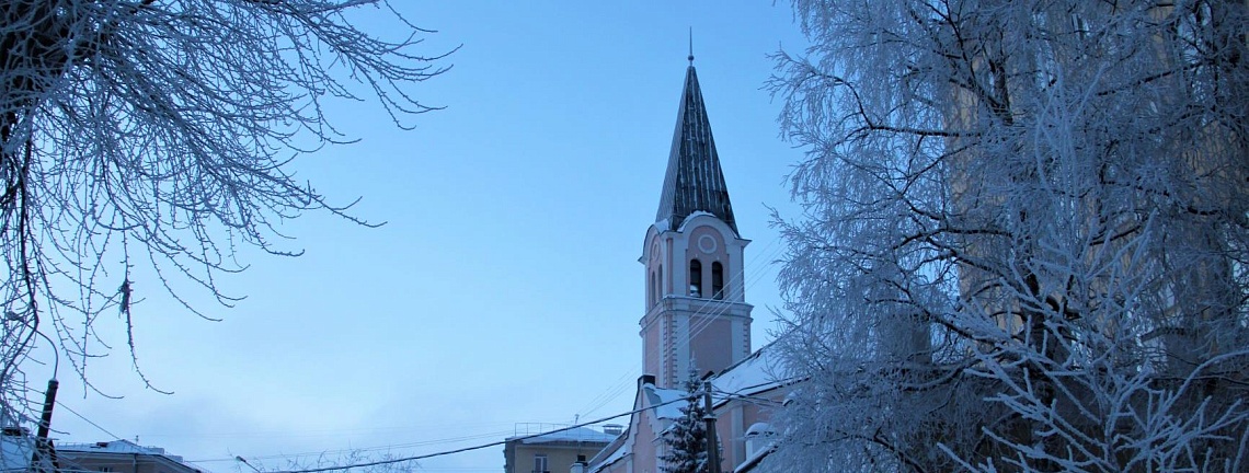 РЕЖИМ РАБОТЫ КАСС В ПРАЗДНИЧНЫЕ ДНИ